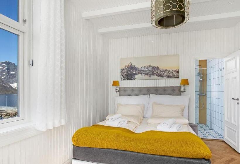 스탠다드 룸 킹사이즈 침대, Sakrisøy Gjestegård   Manor House In Sakrisøy   Solbakken Anno 1880