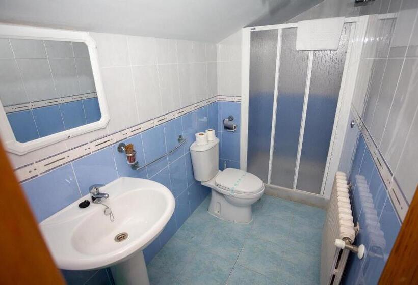 استودیو خانوادگی, Complejo Turistico El Merendero