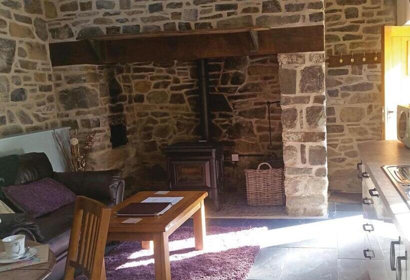 בית, חדר שינה 1, Slate House Lodges