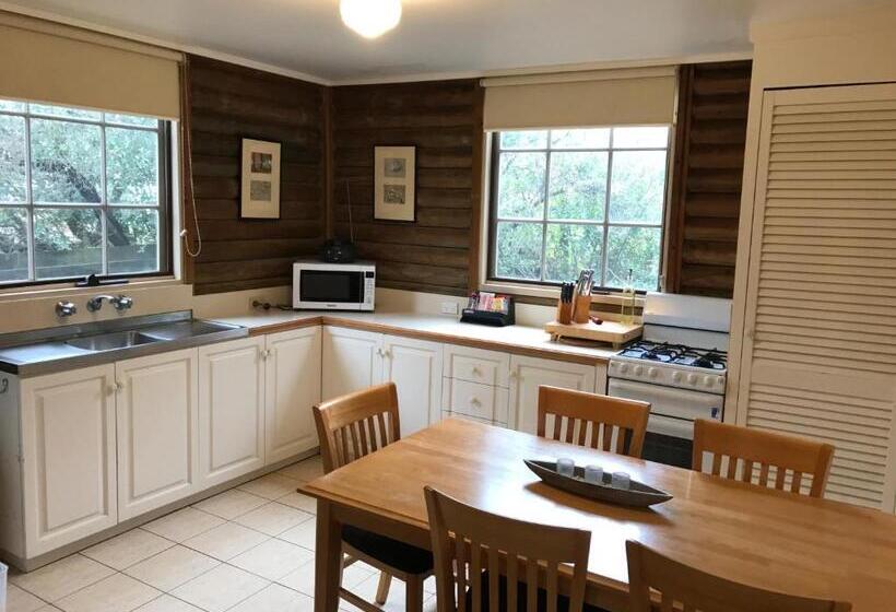 וילה בת 2 חדרי שינה, Ti Tree Village