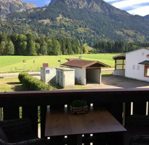 バルコニー付きスタンダードルーム, Steinbock Bed & Breakfast