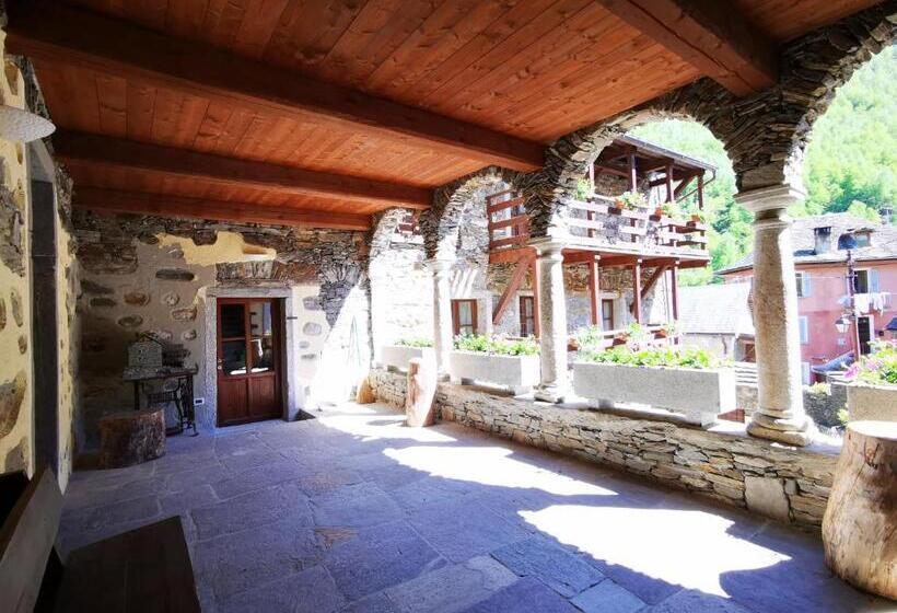 חדר דלוקס עם מרפסת, Dimora Storica Casa Vanni