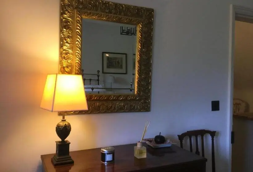 スタンダードルーム, Higher Melcombe Manor