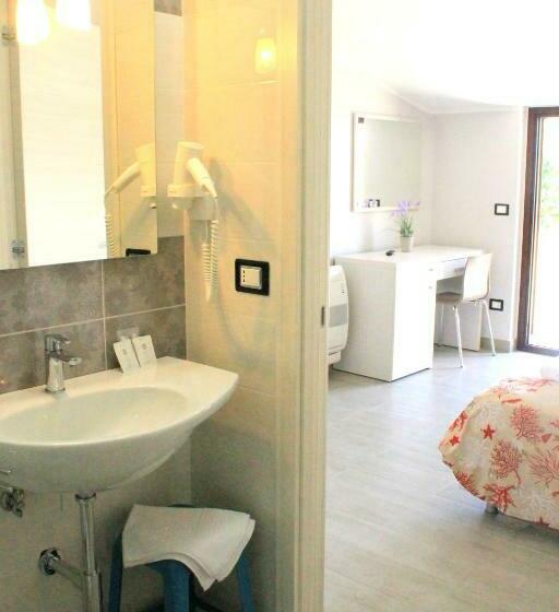 חדר סופריור, Meublé Leonetti