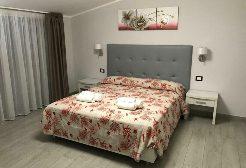 חדר סופריור, Meublé Leonetti