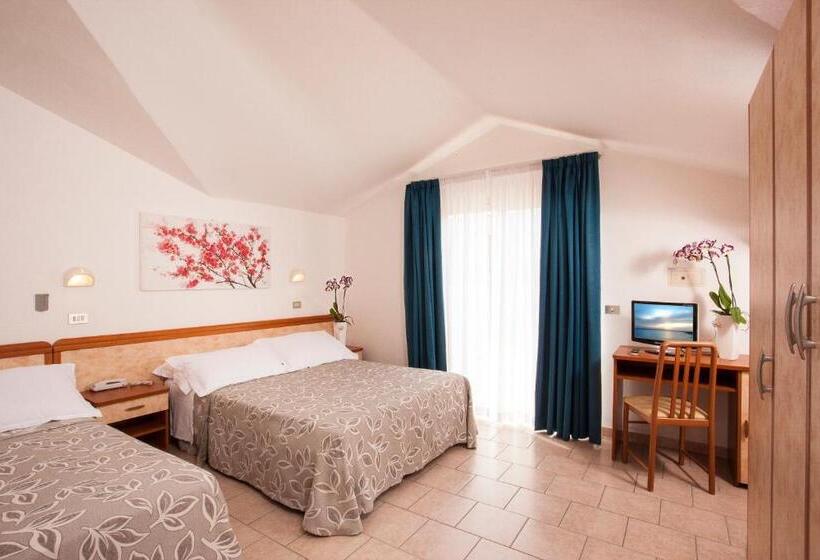 اتاق استاندارد چهار تخته, Calypso