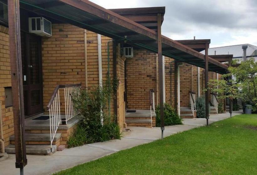 غرفة قياسية, Fish Creek