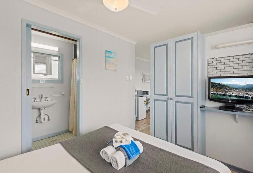 Номер Стандарт, Pacific Motor Inn