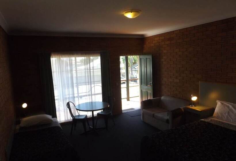 디럭스 룸, Mulwala Paradise Palms Motel