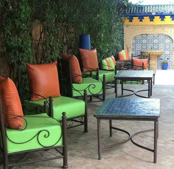 اتاق استاندارد سه نفره, Les Jardins De Ryad Bahia