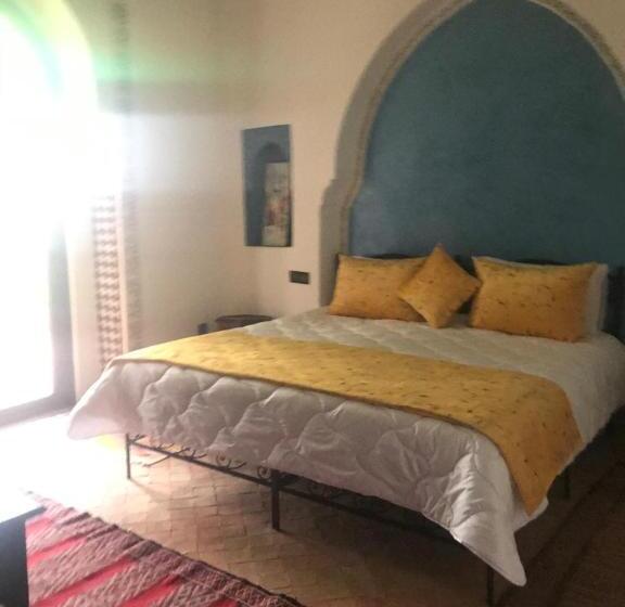 اتاق استاندارد سه نفره, Les Jardins De Ryad Bahia