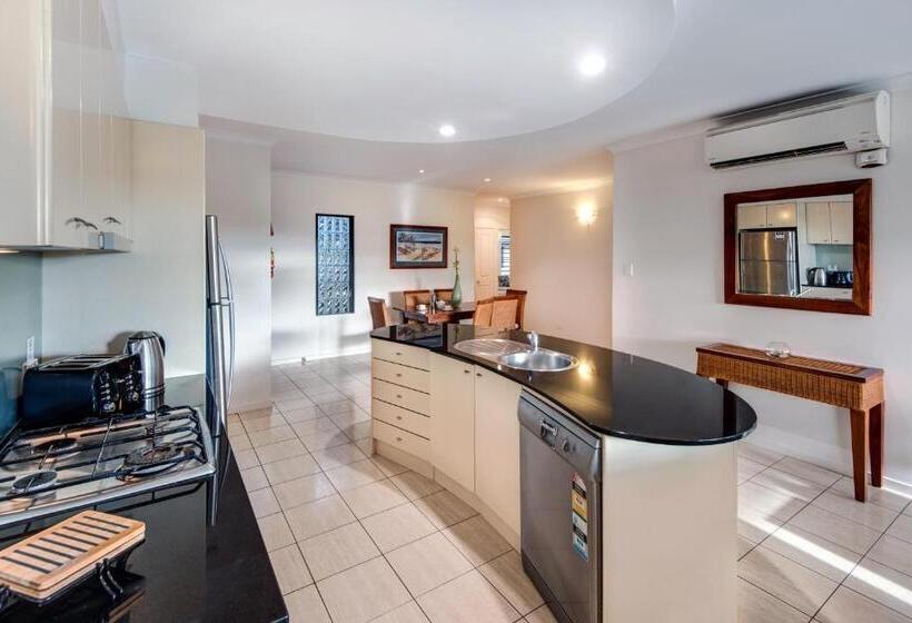 آپارتمان 1 خوابه همکف, Anchorage