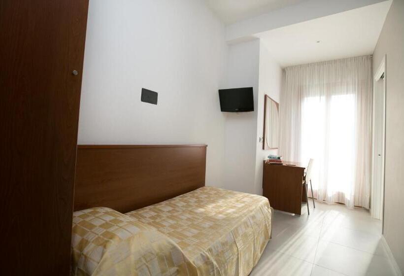 标准单人间, Albergo Arcobaleno