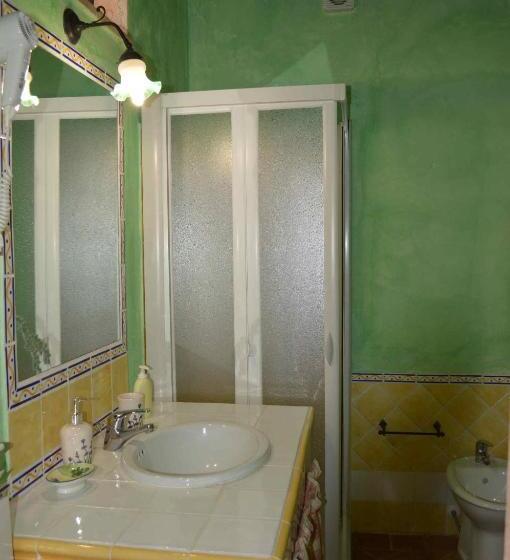 דירת שני חדרים, Bellavista