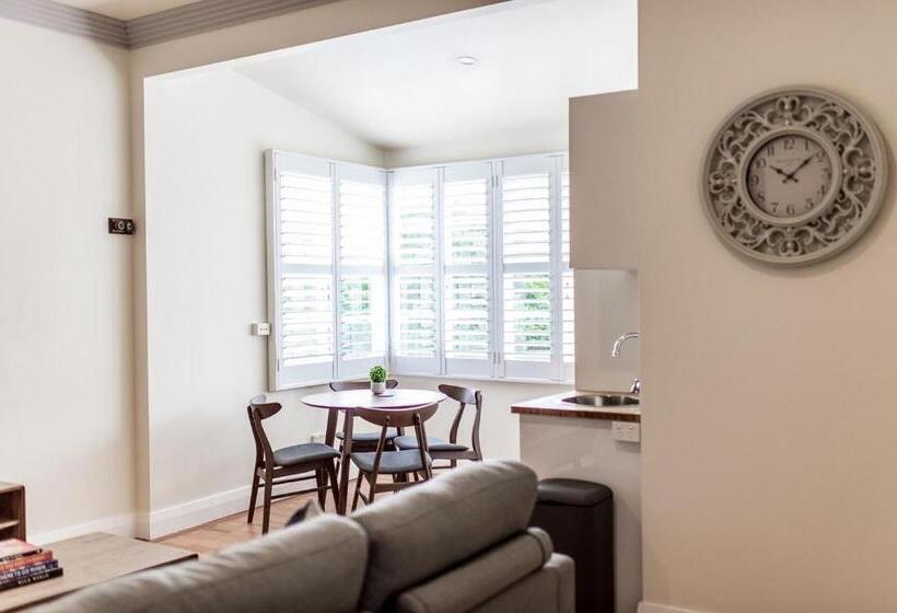 Suite Kingsize Bett, Canungra