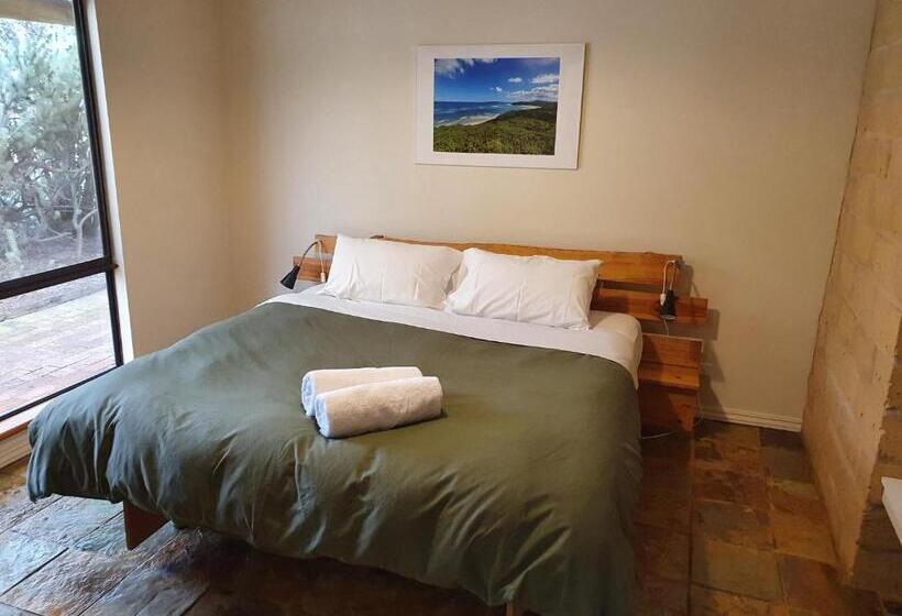 오두막, Little River Farm Cottages