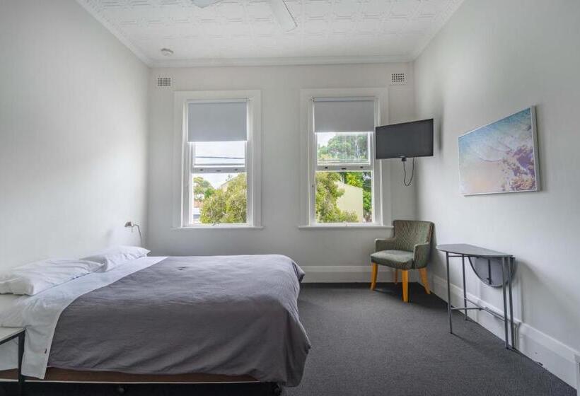 带共用浴室的标准房间, The Oriental