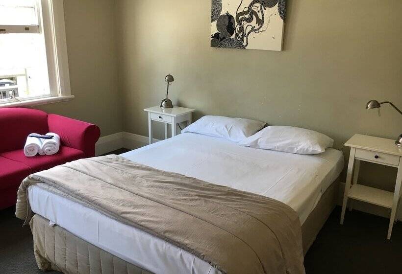 带共用浴室的标准房间, The Oriental