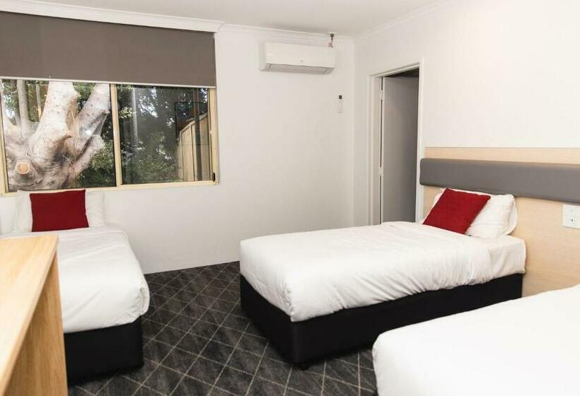 غرفة عائلية, Lakeview Hotel Motel