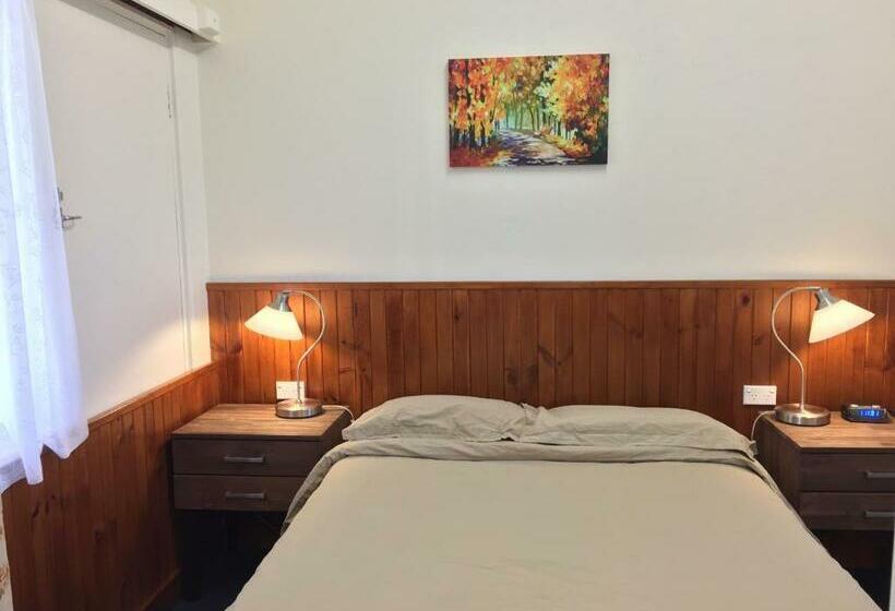 스탠다드 트리플 룸, Lithgow Valley Motel
