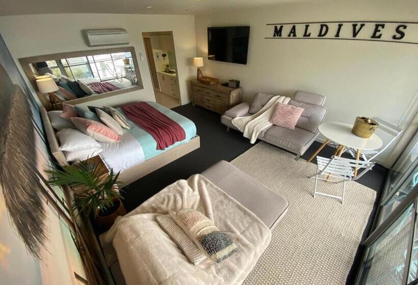 발코니가 있는 바다전망 스탠다드 스튜디오, Lorne World