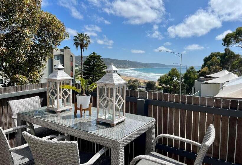 스탠다드 스튜디오 바다 전망, Lorne World