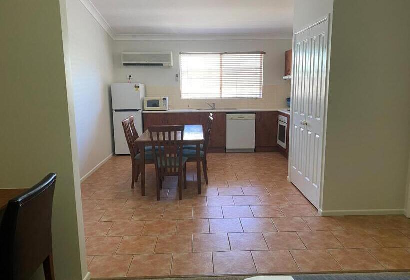 آپارتمان 1 خوابه, Emerald Explorers Inn