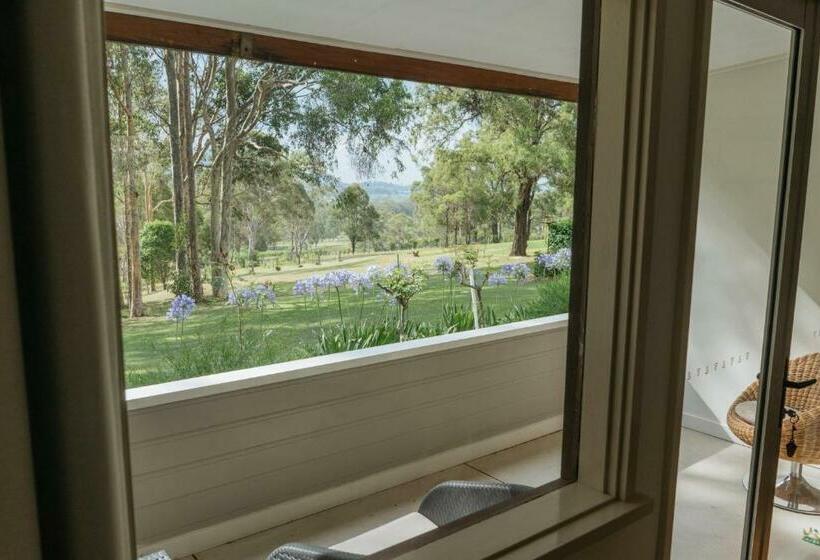 Люкс Кровать Кинг, Elfin Hill Vineyard Accommodation