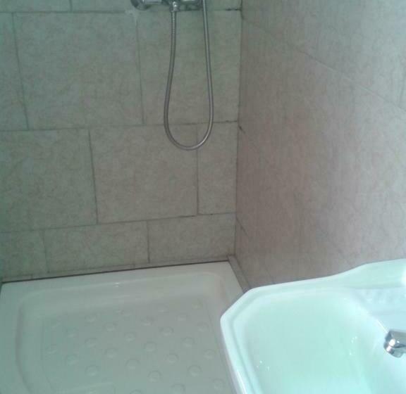 스탠다드 룸 공동 욕실, Vila Emy Constanta