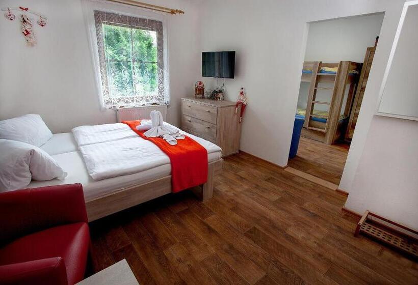 غرفة كلاسيكية رباعية, Wellness Penzion Harmonie Rohanov