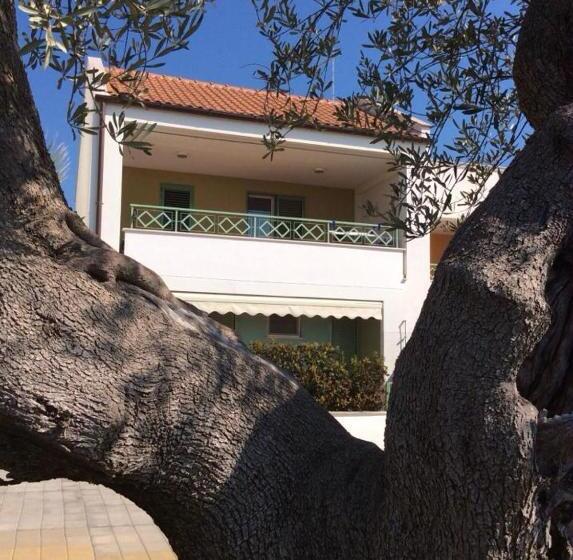 آپارتمان داخلی 2 خوابه, Pitagora Residence