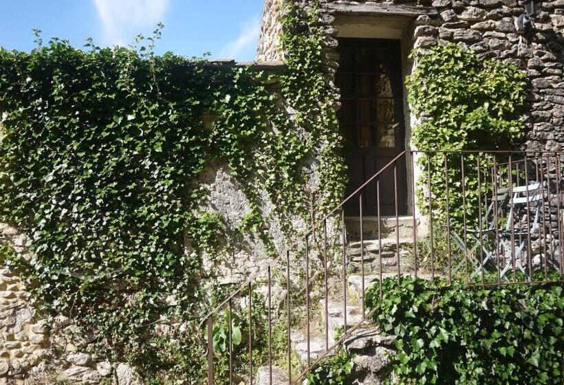 غرفة قياسية, Auberge Des Seguins