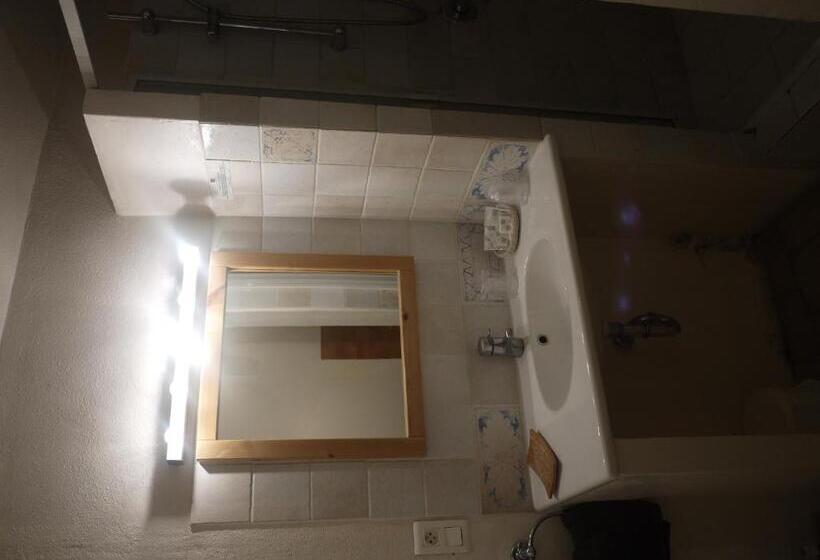 Номер Стандарт Трехместный, Auberge Des Seguins