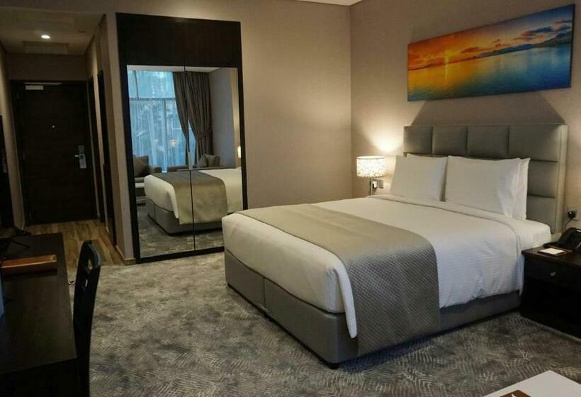 内部豪华间, Al Kout Beach