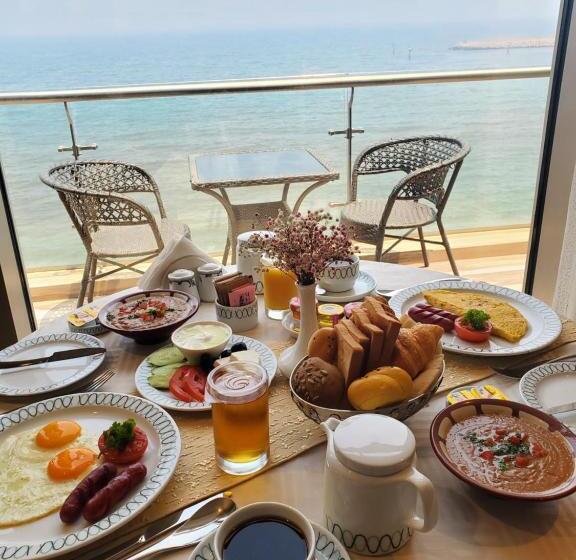 2 Bedrooms Suite Sea View, Al Kout Beach