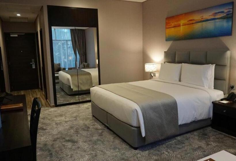 带大床的豪华间, Al Kout Beach