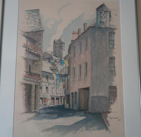 חדר סטנדרט נוף להרים, Hôtel Restaurant Aux Armes D Estaing   Kb Hotel Group