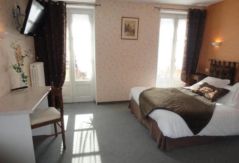 Номер Стандарт Вид на Горы, Hôtel Restaurant Aux Armes D Estaing   Kb Hotel Group
