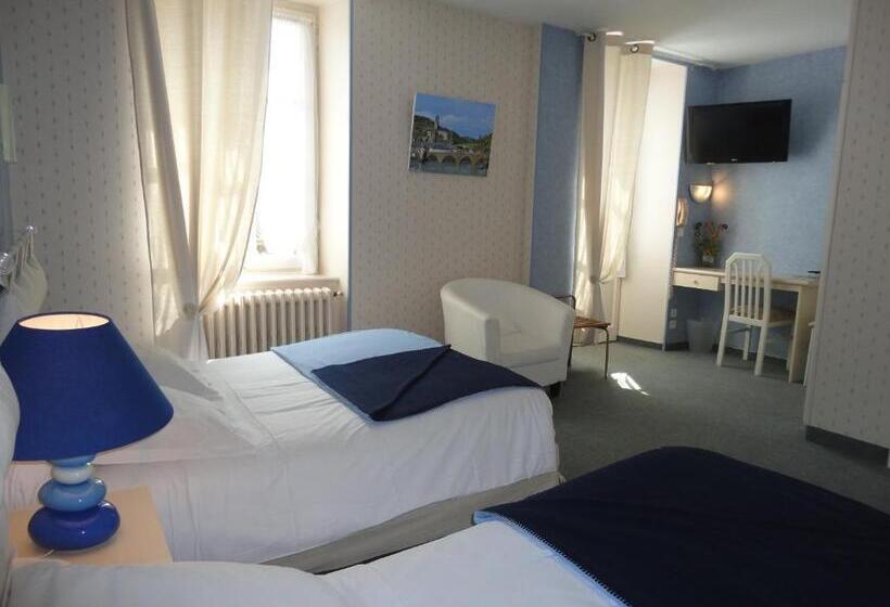 غرفة قياسية ذات إطلالة, Hôtel Restaurant Aux Armes D Estaing   Kb Hotel Group