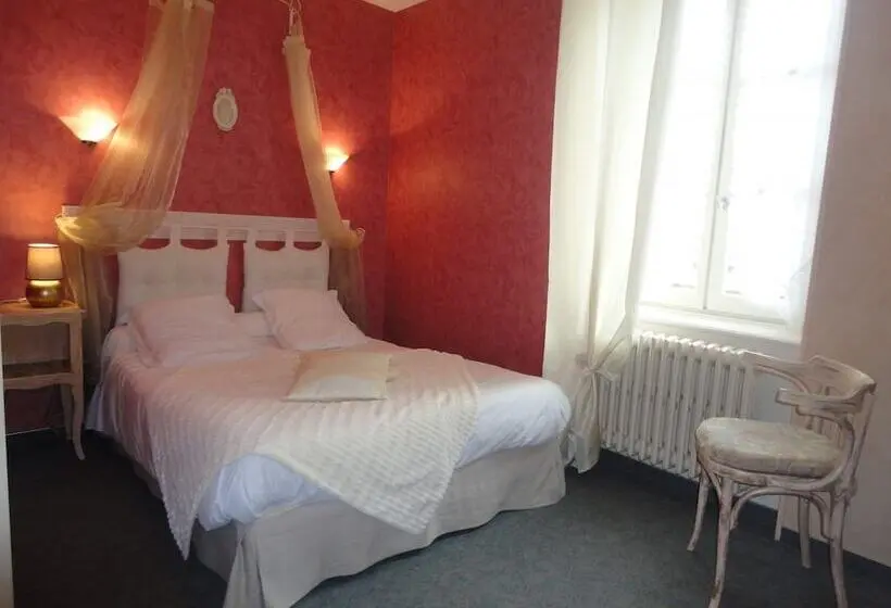 Economy-huone, Hôtel Restaurant Aux Armes D Estaing   Kb Hotel Group