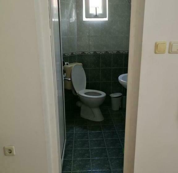 Habitació Estàndard amb Terrassa, къща за гости The Sunny Corner