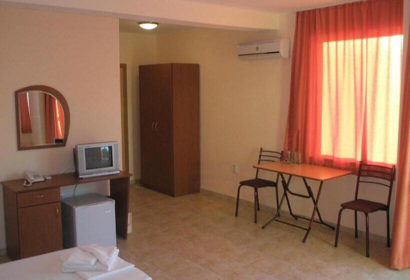 ファミリールーム, Morski Dar