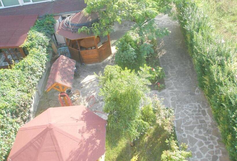 ファミリールーム, Morski Dar