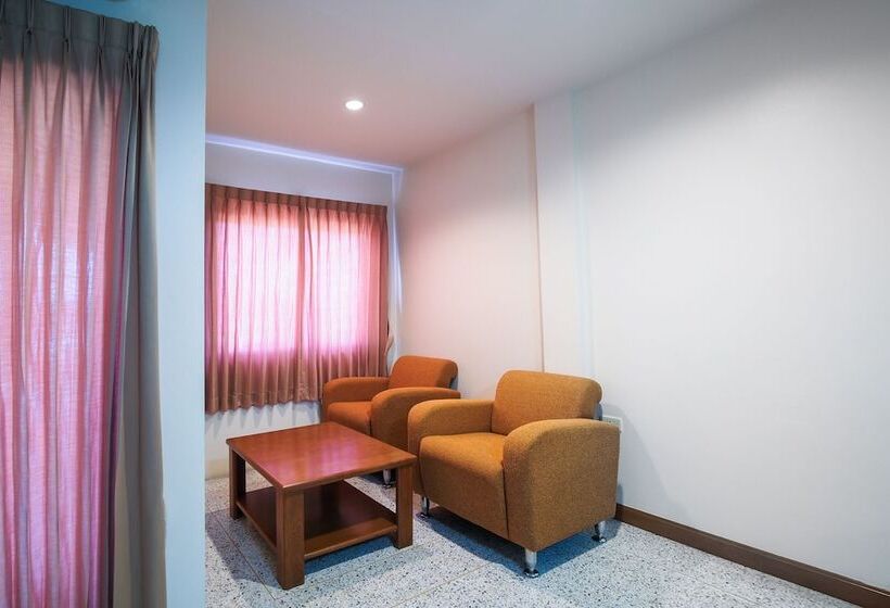 غرفة ديلوكس, Oyo 917 Pk Residence Pattaya