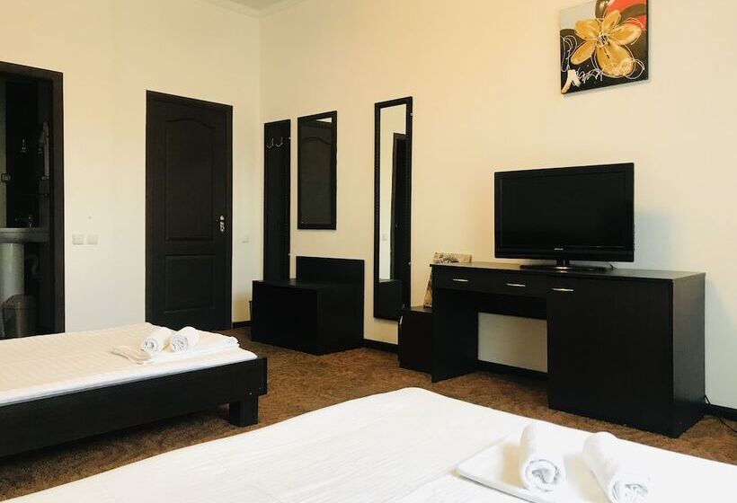 Cameră Superioară, Spadessa