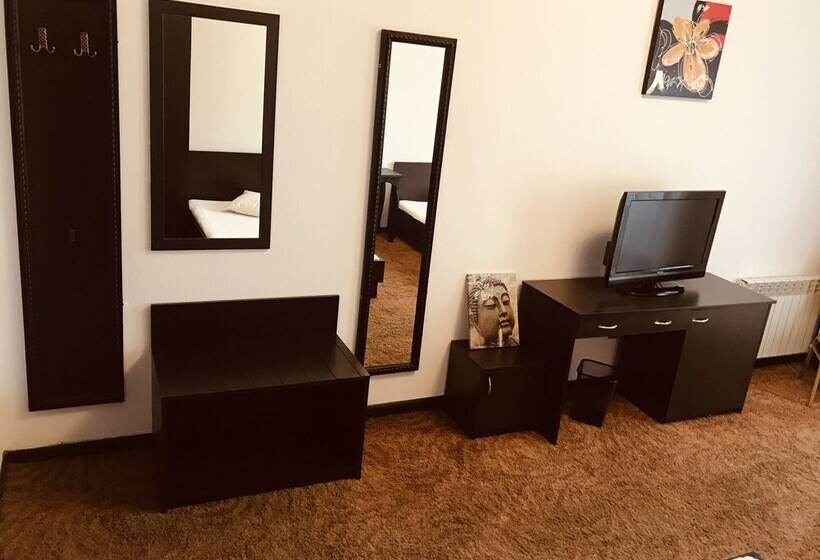 Cameră Superioară, Spadessa