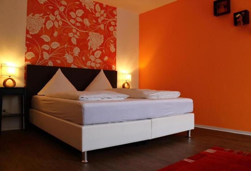 Номер Стандарт с Балконом, St. Georg