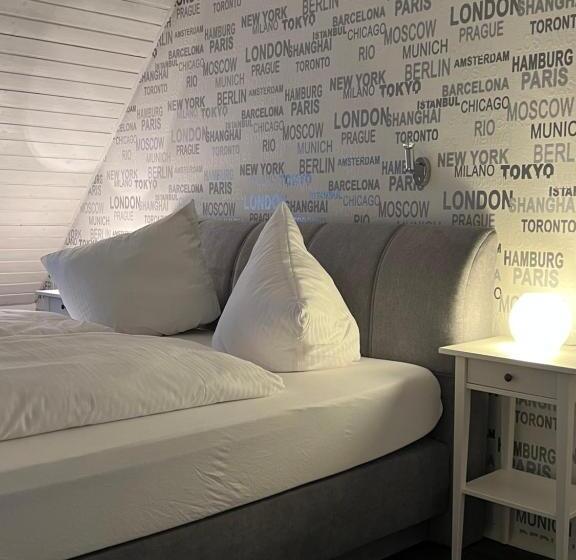 דירת שני חדרים, St. Georg