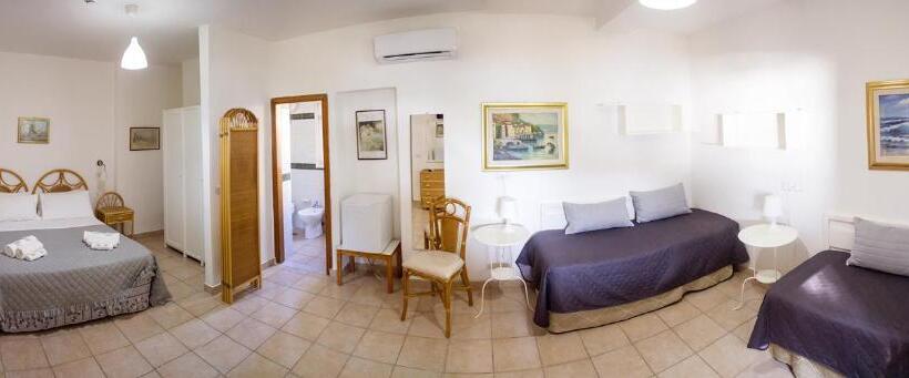 Четырехместный Номер Superior, Villa Sarina