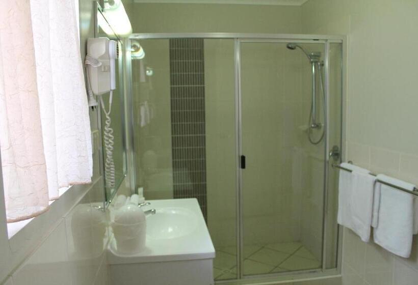 חדר אקזקיוטיב, Blackwater Motor Inn